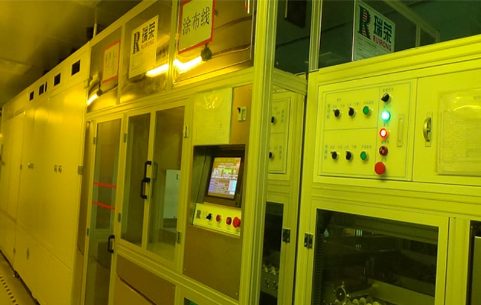 pcb連線時(shí)焊盤變綠，焊盤顯示綠色在哪改？